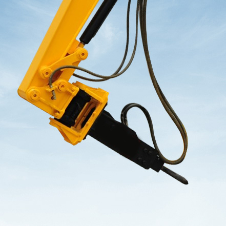 挖掘機(jī)擺動油缸變色解決方法